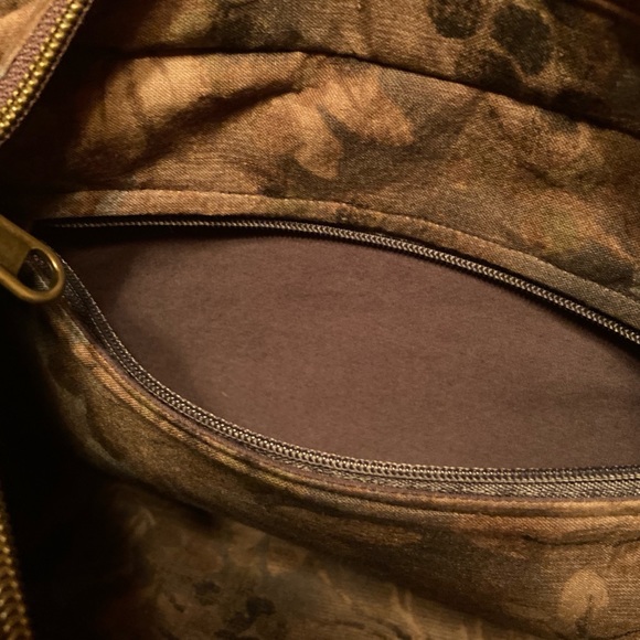 Felted Hand-Knit Shoulder Bag - Picture 5 of 5